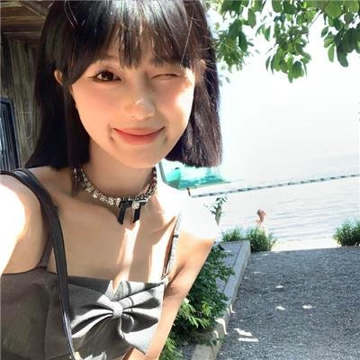 千万别抬头